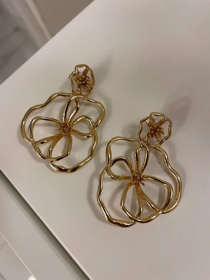 TUT GOLD EARRINGS